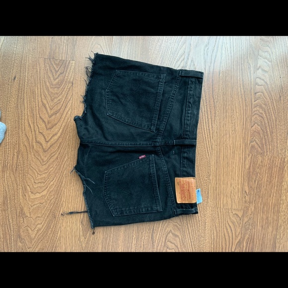 (2 for $20) Black Levi’s 501 cutoff shorts - Size 26 - Picture 2 of 3